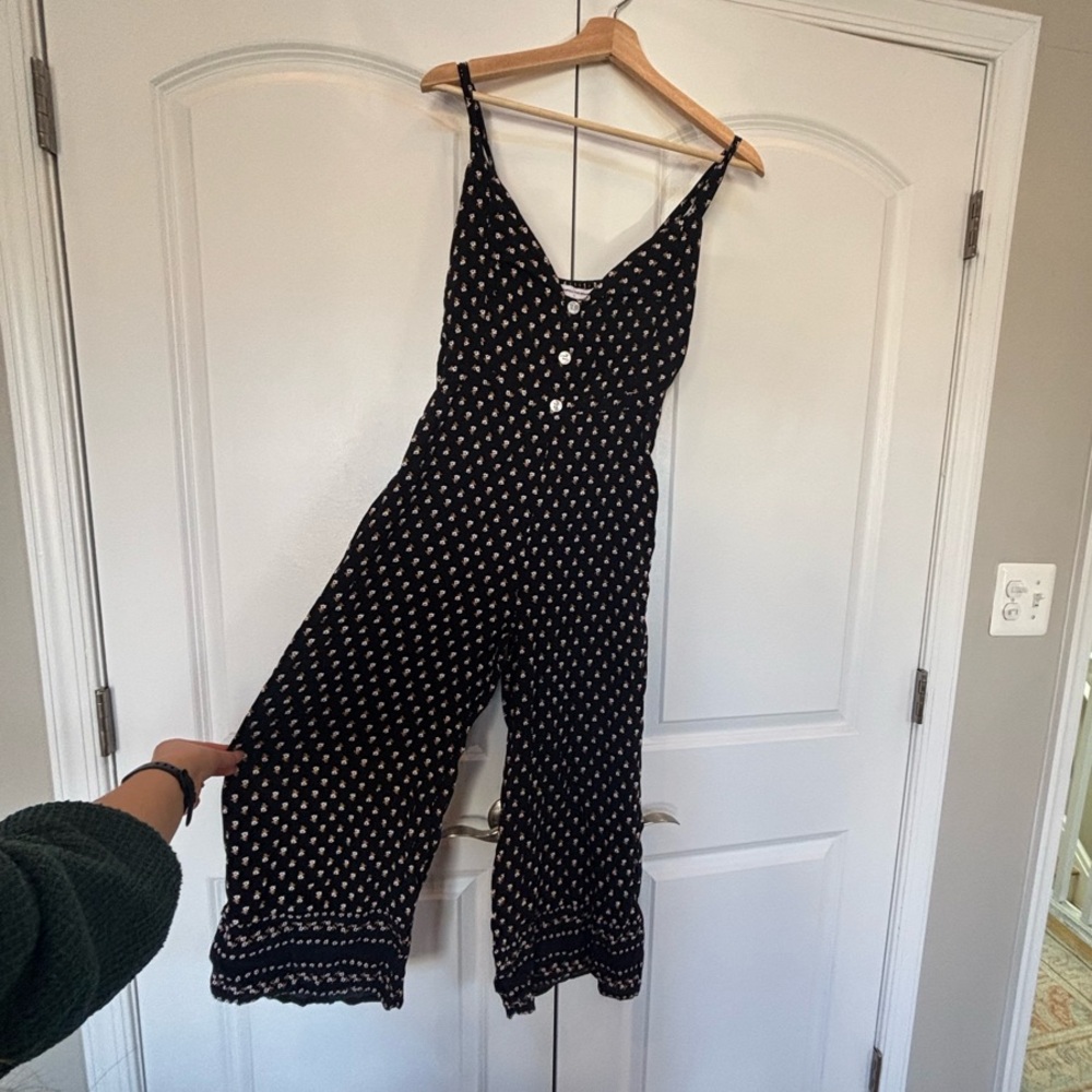 Anthropologie Jumpsuit size Small/4